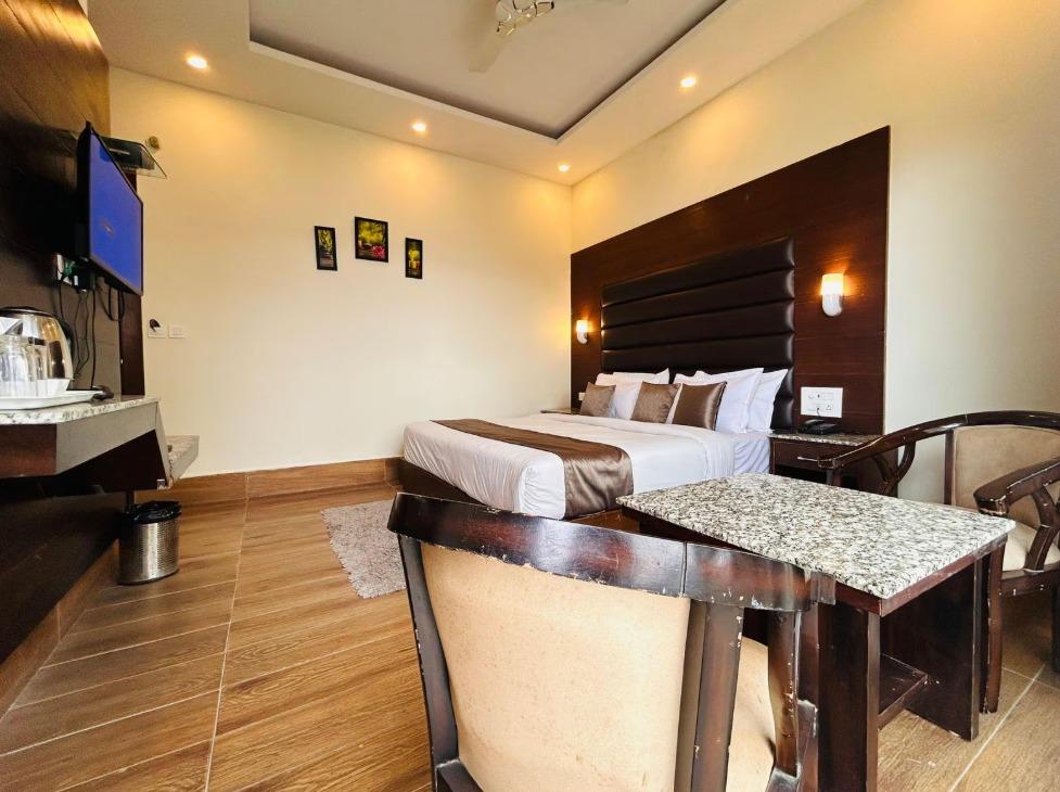 Hotel JS Inn