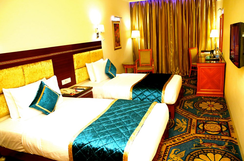 deluxe-room-twin