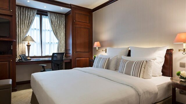 our-elegant-classic-rooms