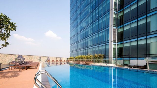 outdoor-pool-5-1024×695
