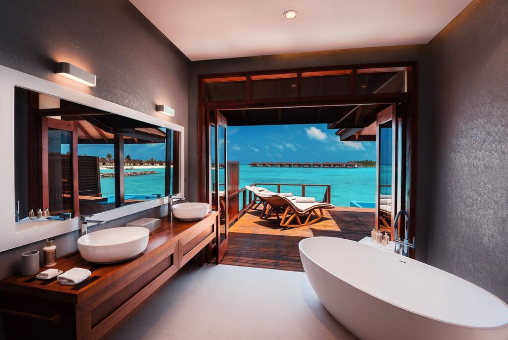 water-villa-with-pool-1-1024×686